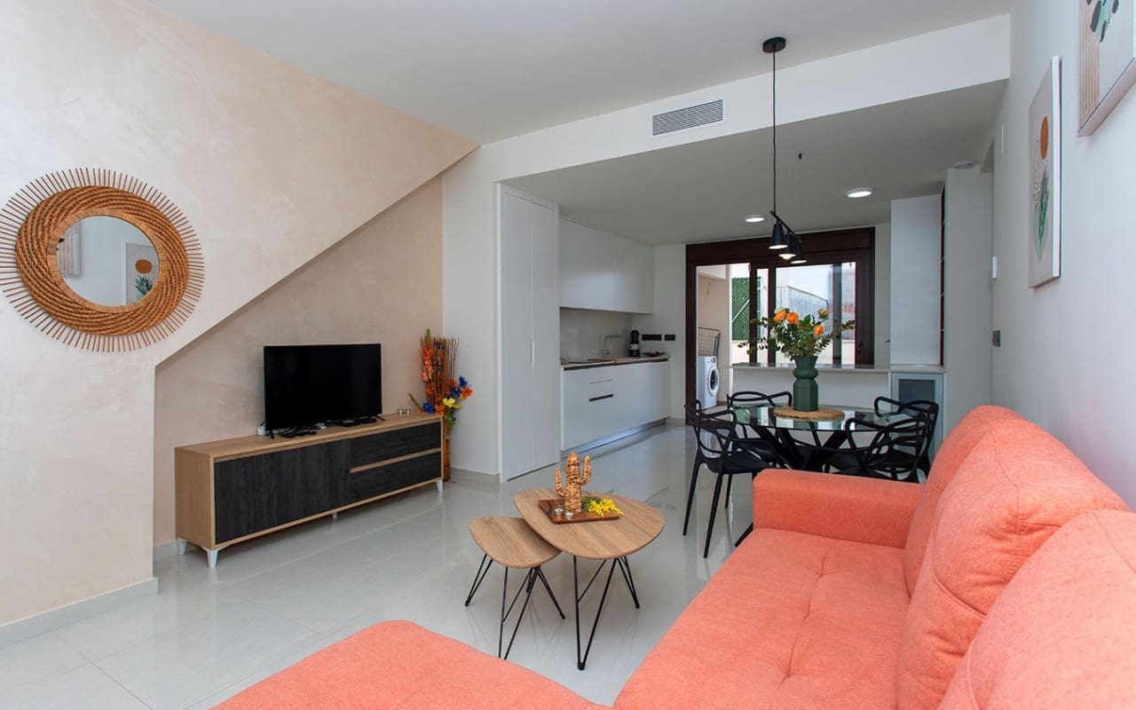 2 slaapkamer Bungalow te koop in Los Balcones met zwembad - € 275.000 (Ref: 9297172)