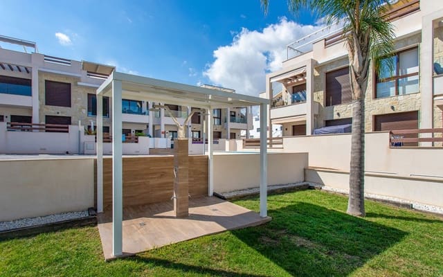 2 quarto Bungalow para venda em Los Balcones com piscina - 275 000 € (Ref: 9297172)