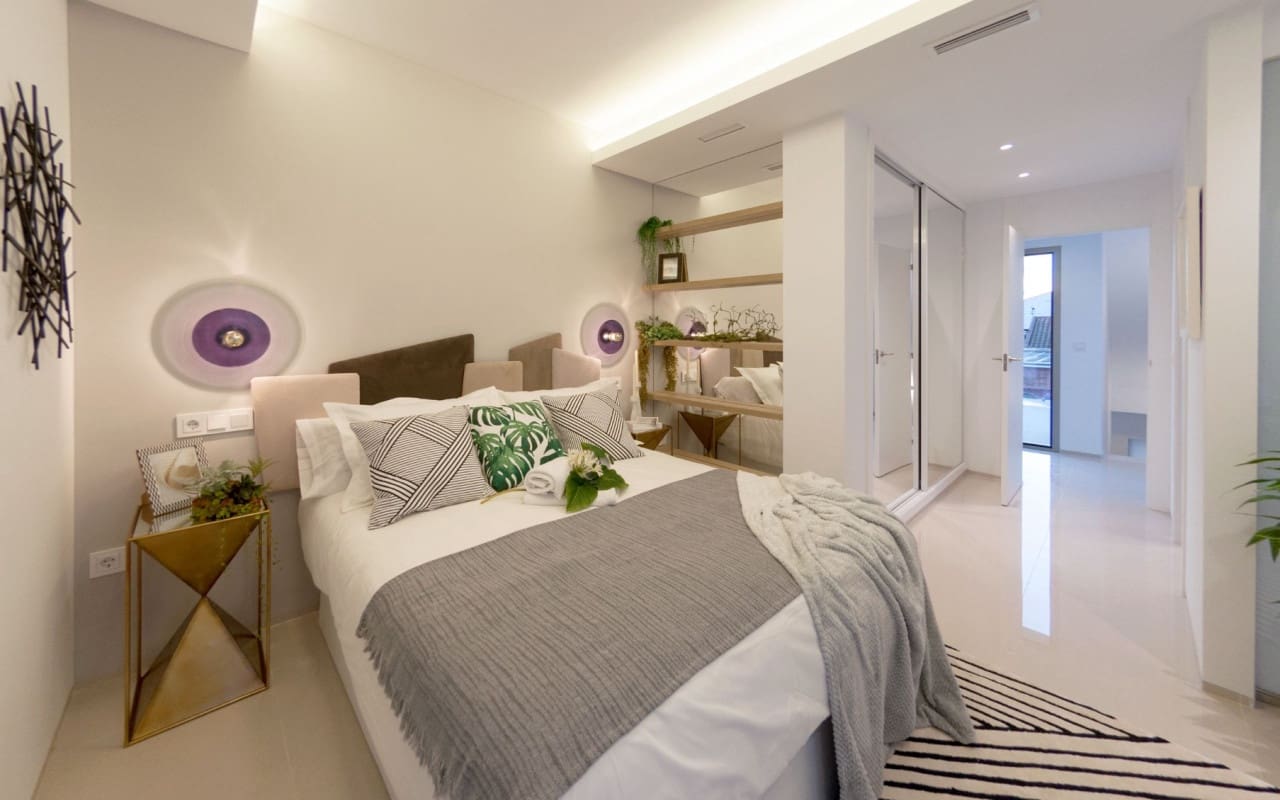 3 bedroom Villa for sale in Los Alcazares with pool - € 412,000 (Ref: 9304659)