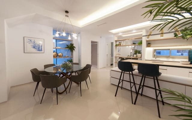 3 bedroom Villa for sale in Centro, Los Alcázares with pool - € 412,000 (Ref: 9304659)