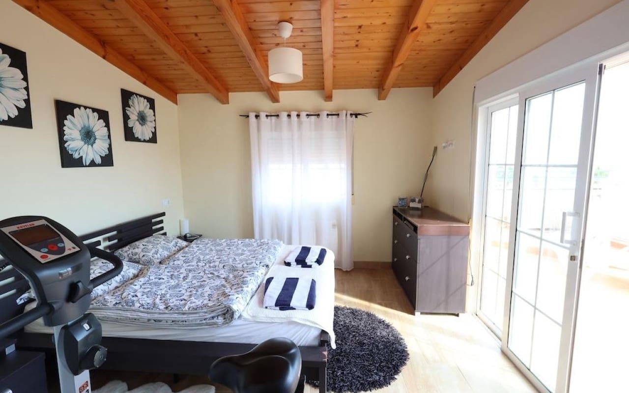 3 makuuhuone Kattohuoneisto myytävänä paikassa Pilar de la Horadada mukana uima-altaan - 560 000 € (Ref: 9304661)