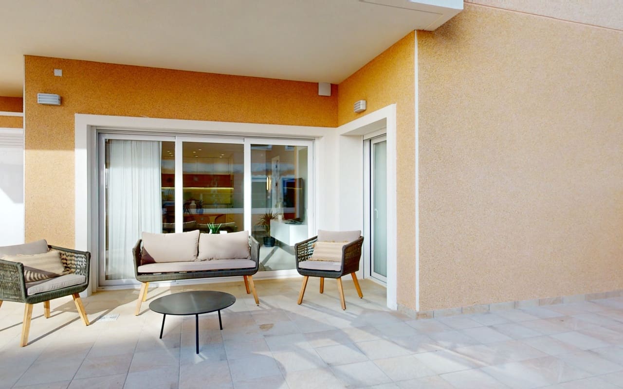 3 chambre Penthouse à vendre à Guardamar del Segura avec piscine - 364 900 € (Ref: 9304669)