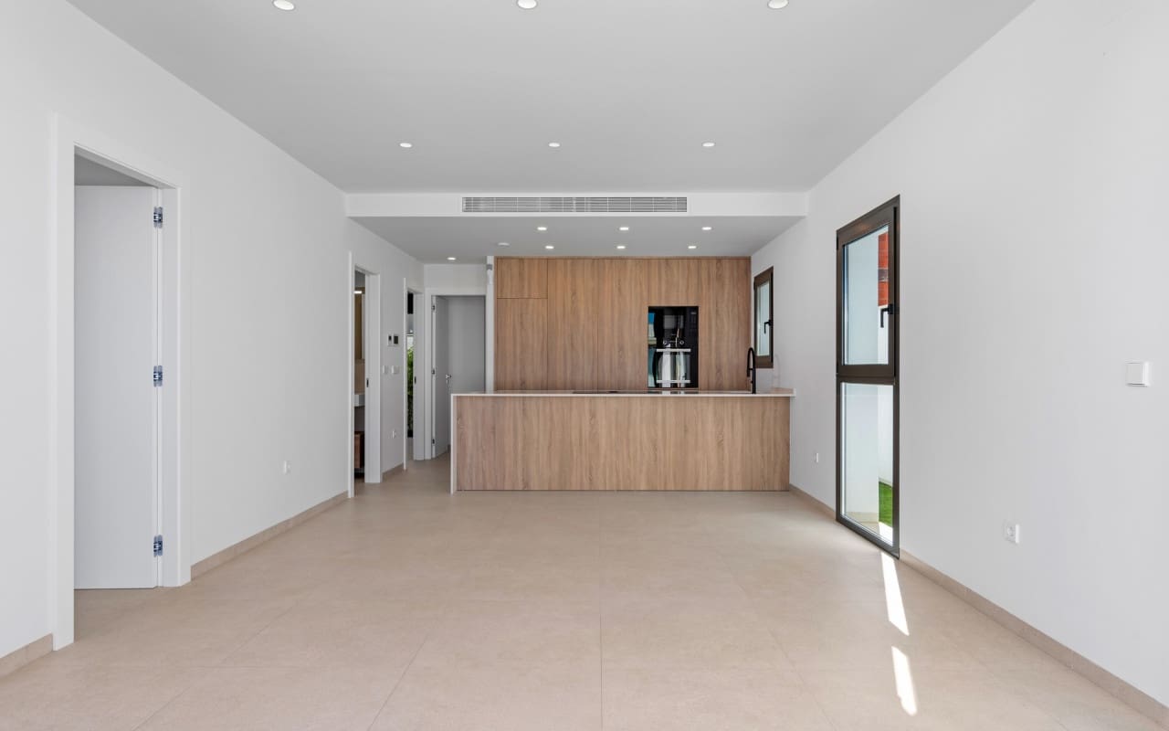 3 makuuhuone Omakotitalo myytävänä paikassa Pilar de la Horadada mukana uima-altaan - 339 900 € (Ref: 9304680)