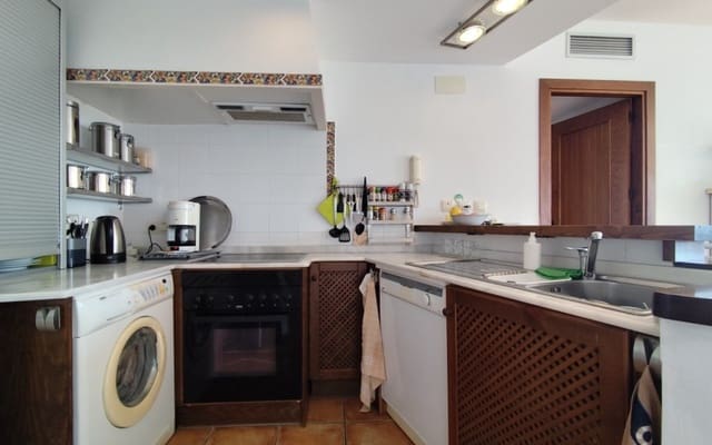 2 slaapkamer Penthouse te koop in Punta Prima, Torrevieja met zwembad - € 299.900 (Ref: 9304685)