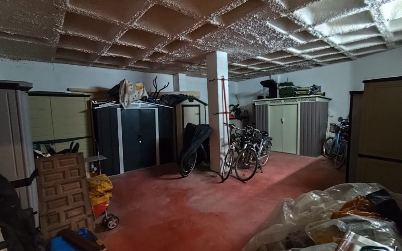 2 slaapkamer Penthouse te koop in Punta Prima met zwembad - € 299.900 (Ref: 9304685)