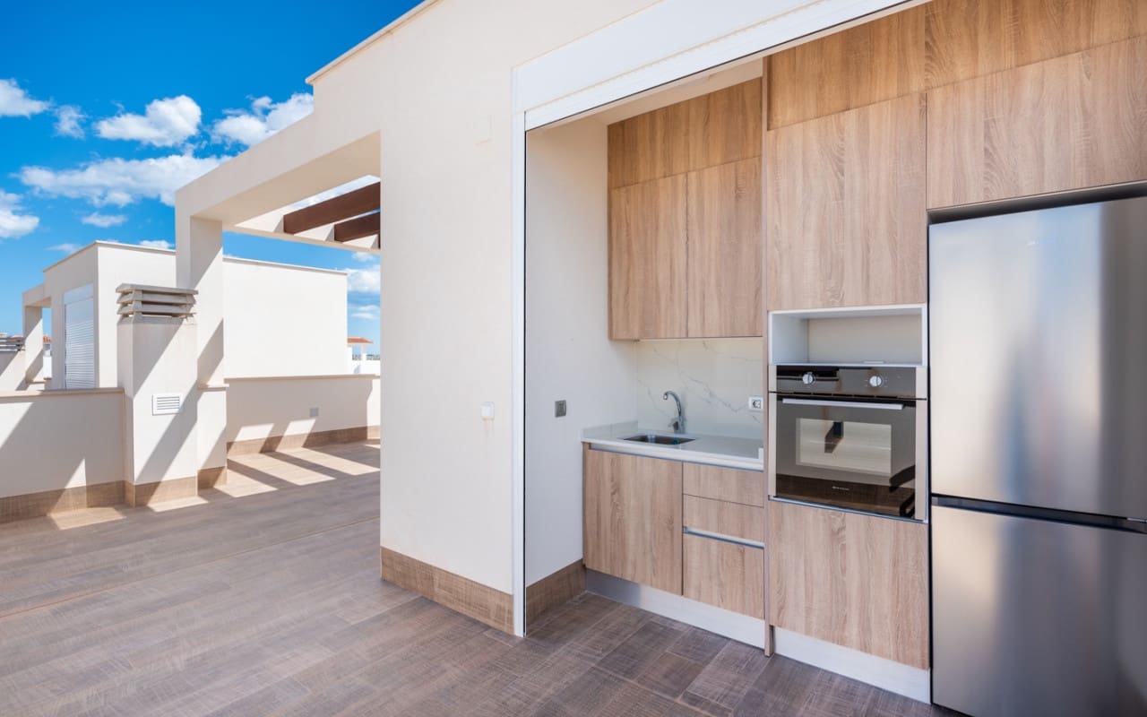 Chalet de 3 habitaciones en Ciudad Quesada en venta - 650.000 € (Ref: 9305222)