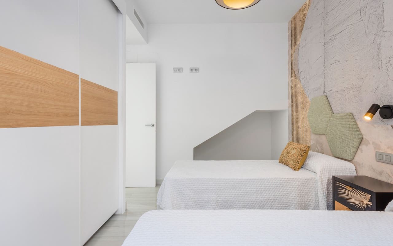 Chalet de 3 habitaciones en Ciudad Quesada en venta - 650.000 € (Ref: 9305222)