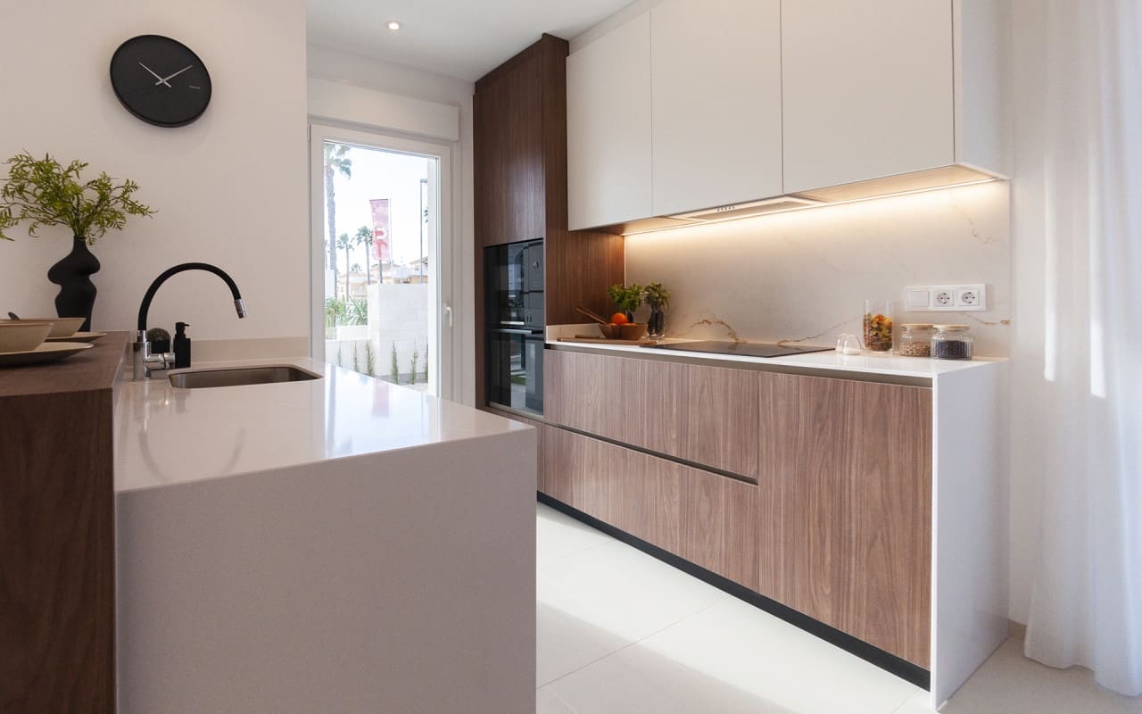 2 soveværelse Byhus til salg i Ciudad Quesada med swimmingpool - € 370.920 (Ref: 9305225)