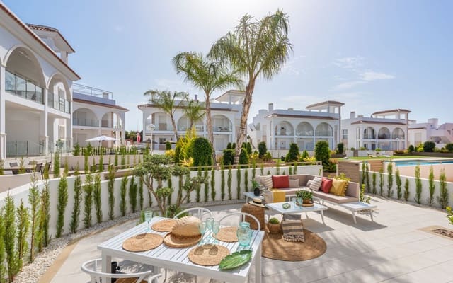 2 soveværelse Byhus til salg i Ciudad Quesada, Rojales med swimmingpool - € 370.920 (Ref: 9305225)