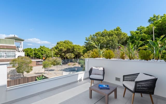 3 soverom Villa til salgs i Mil Palmeras, Pilar de la Horadada - € 539 900 (Ref: 9309044)