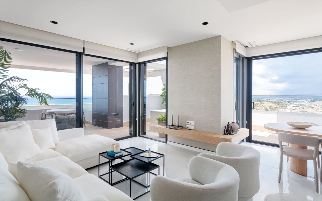 2 chambre Appartement à vendre à Benidorm avec piscine - 690 000 € (Ref: 9309050)