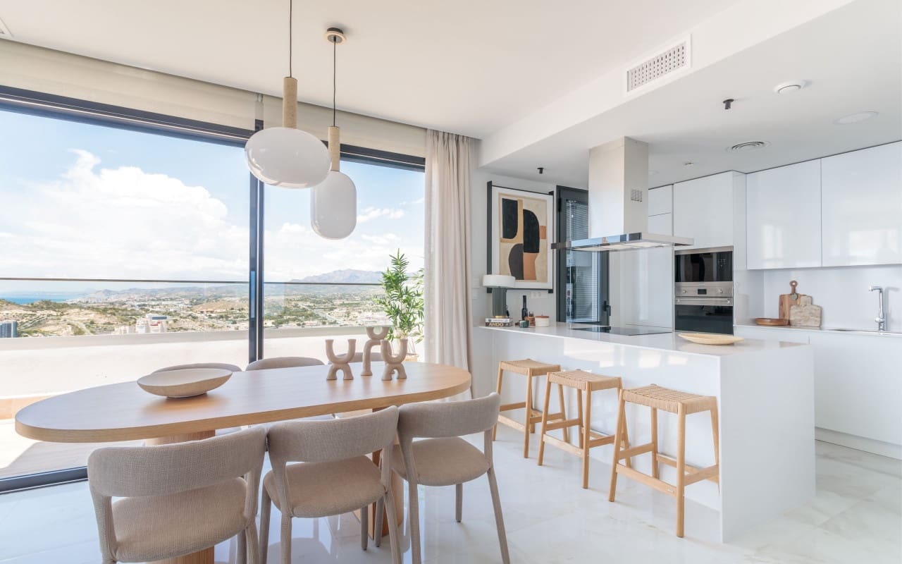 2 chambre Appartement à vendre à Benidorm avec piscine - 690 000 € (Ref: 9309050)