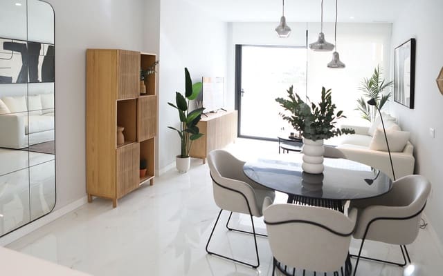 2 chambre Appartement à vendre à Playa Poniente, Benidorm avec piscine - 690 000 € (Ref: 9309050)