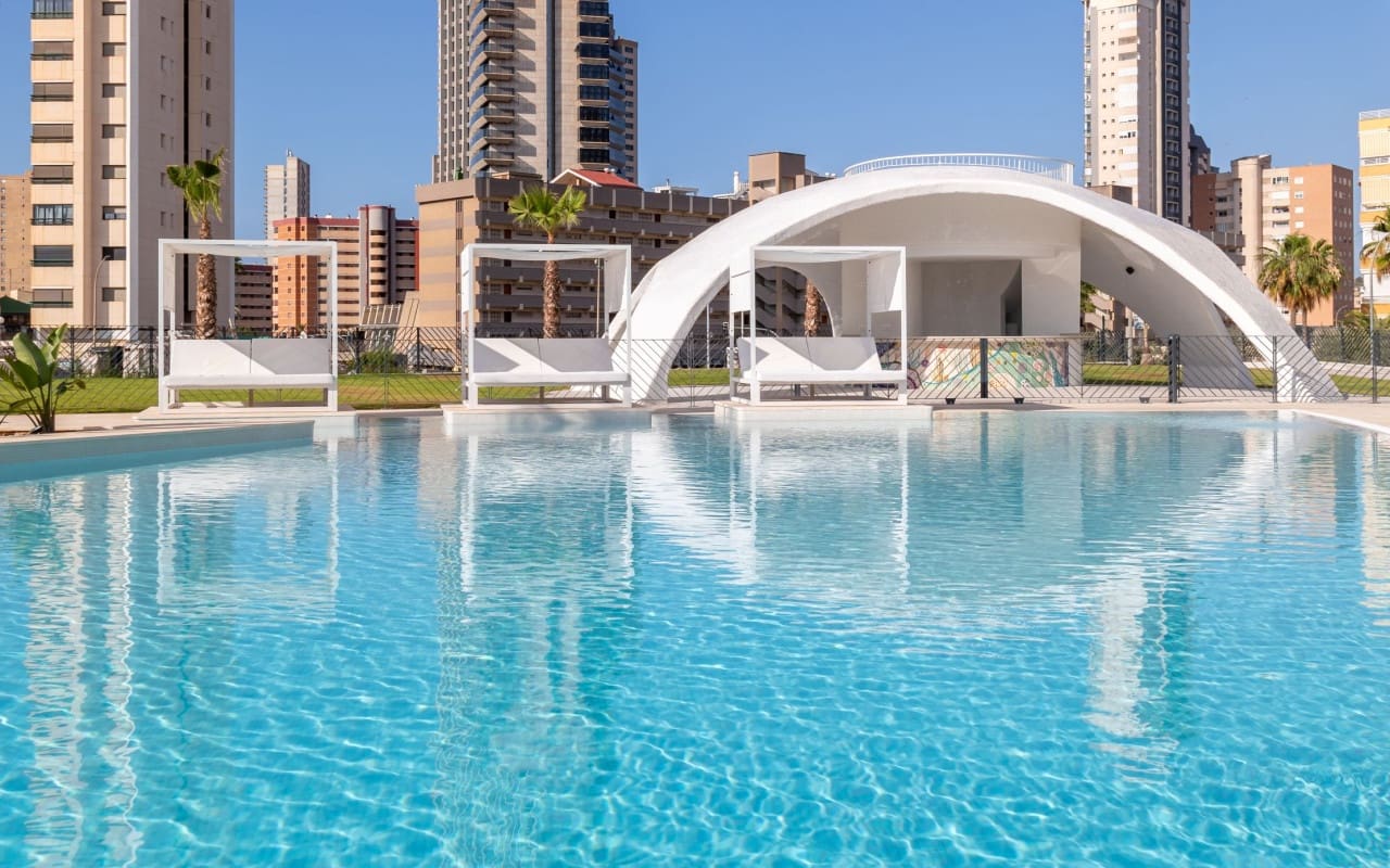 2 chambre Appartement à vendre à Benidorm avec piscine - 690 000 € (Ref: 9309050)