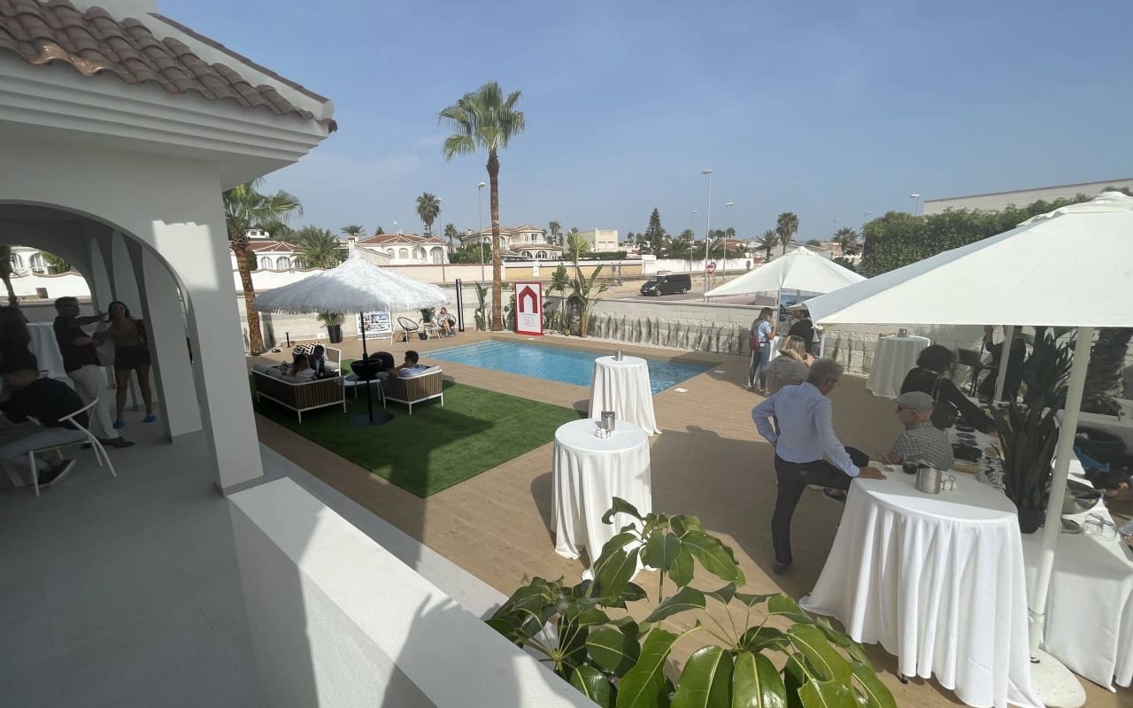 Chalet de 3 habitaciones en Ciudad Quesada en venta - 871.162 € (Ref: 9325472)