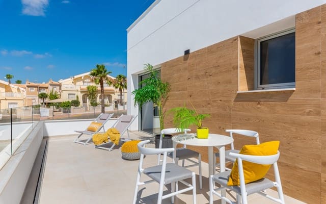 4 Zimmer Villa zu verkaufen in Ciudad Quesada, Rojales - 821.910 € (Ref: 9325474)