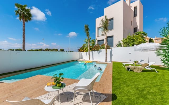 4 Zimmer Villa zu verkaufen in Ciudad Quesada, Rojales - 821.910 € (Ref: 9325474)