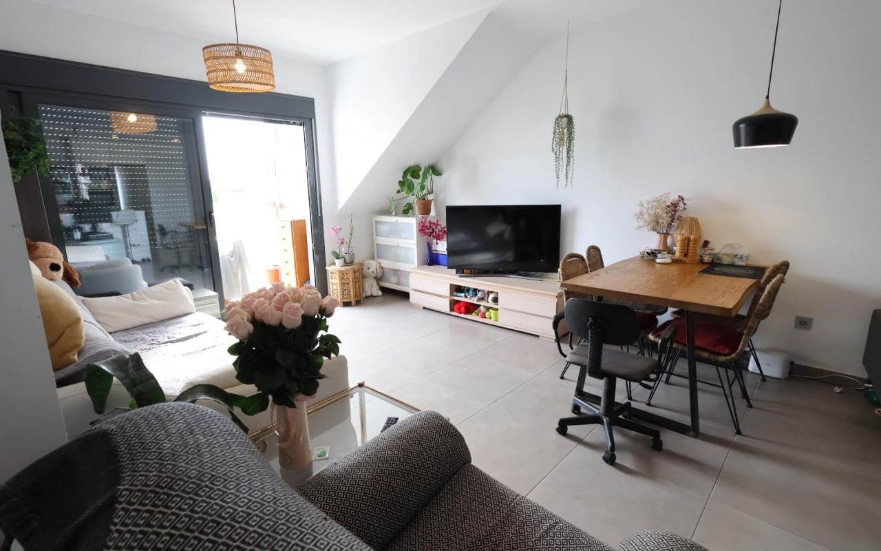 2 bedroom Townhouse for sale in Pilar de la Horadada with pool - € 225,000 (Ref: 9331298)