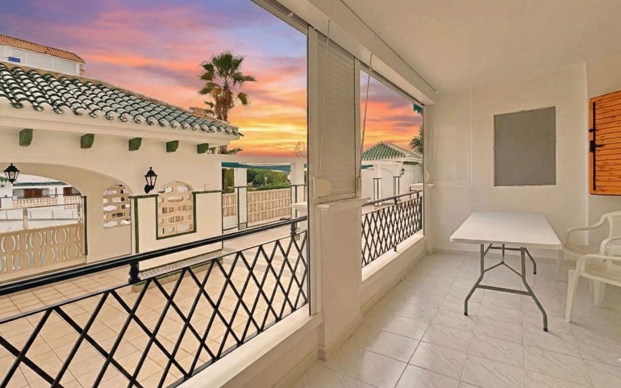 1 quarto Apartamento de Praia para venda em La Mata - 187 900 € (Ref: 9331303)