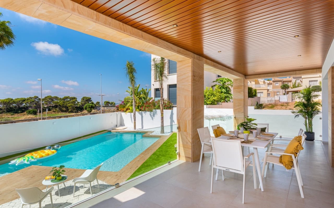 4 chambre Villa/Maison à vendre à Ciudad Quesada - 875 860 € (Ref: 9331866)