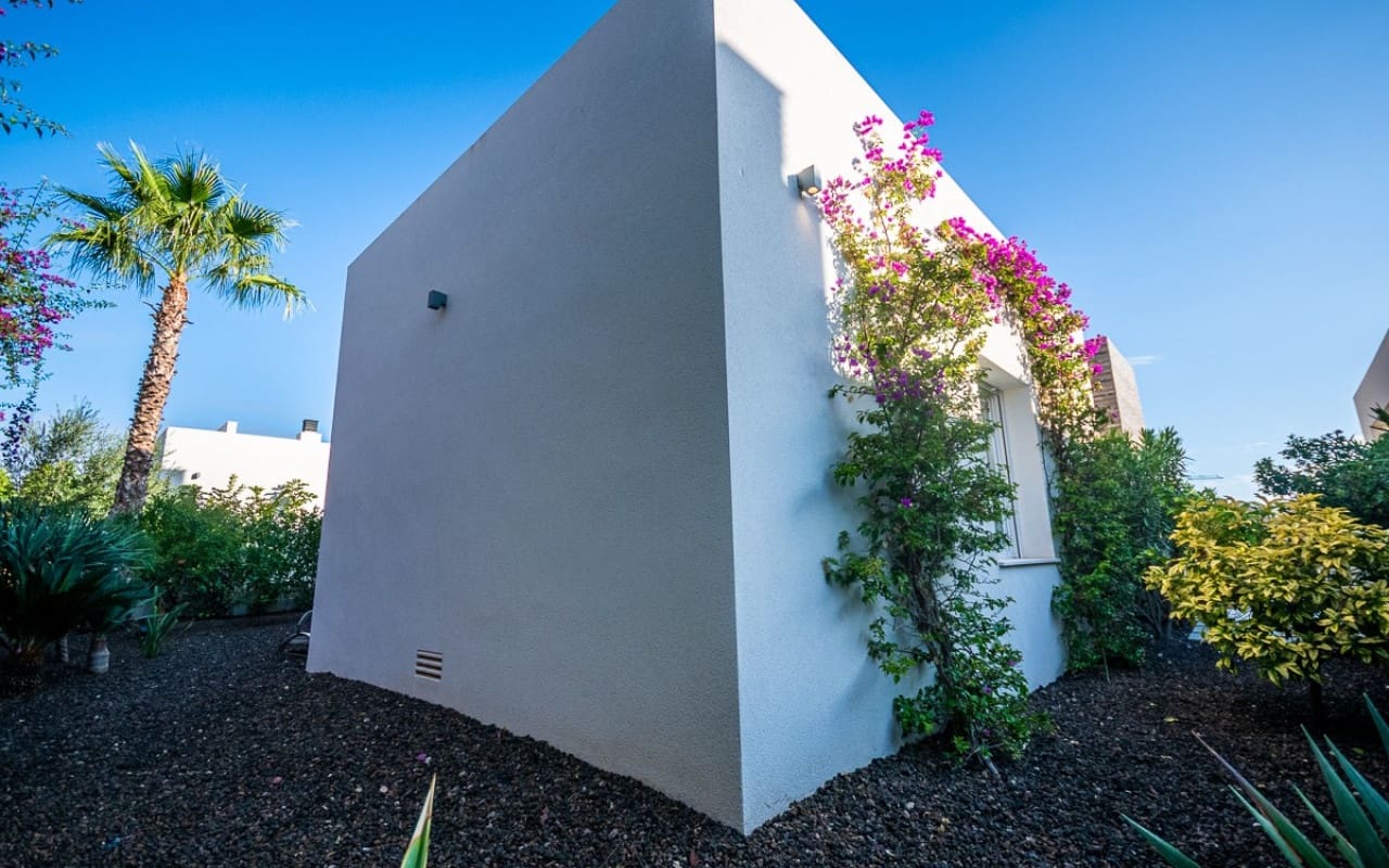 2 slaapkamer Villa te koop in Algorfa - € 660.000 (Ref: 9340101)