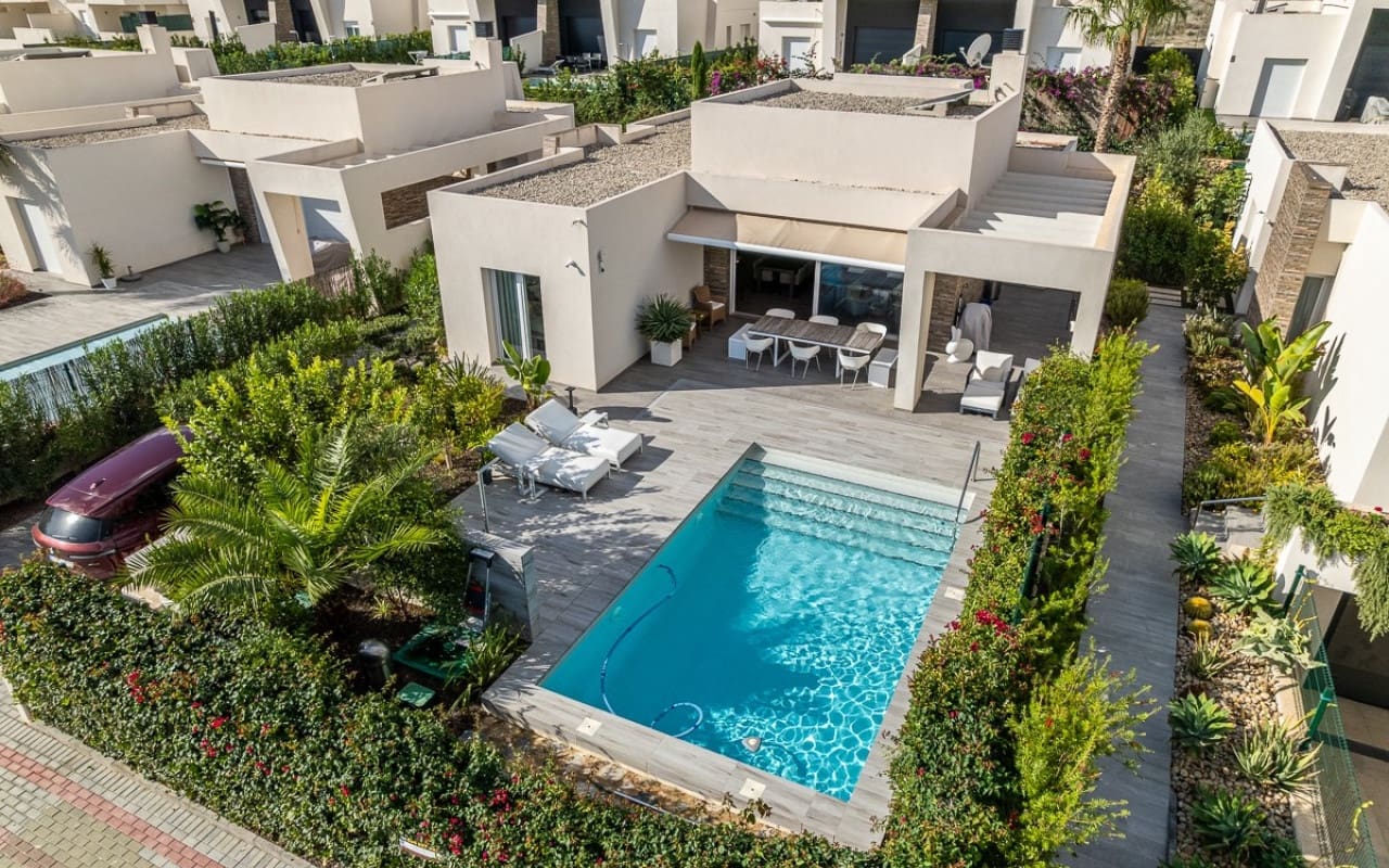 2 slaapkamer Villa te koop in Algorfa - € 660.000 (Ref: 9340101)