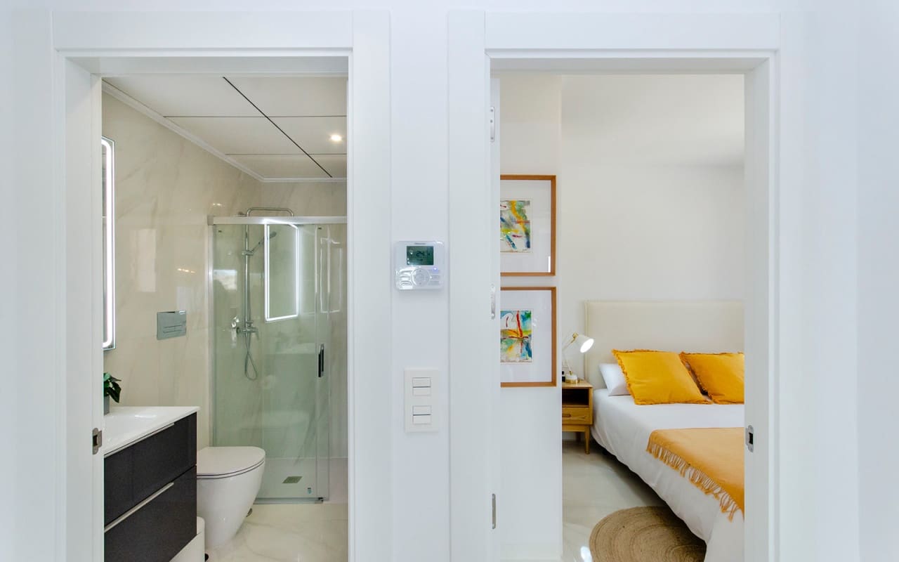 3 slaapkamer Villa te koop in Orihuela Costa - € 395.000 (Ref: 9340190)