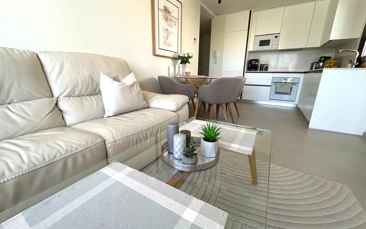 3 camera da letto Attico in vendita in Torrevieja con piscina - 359.000 € (Rif: 9340191)