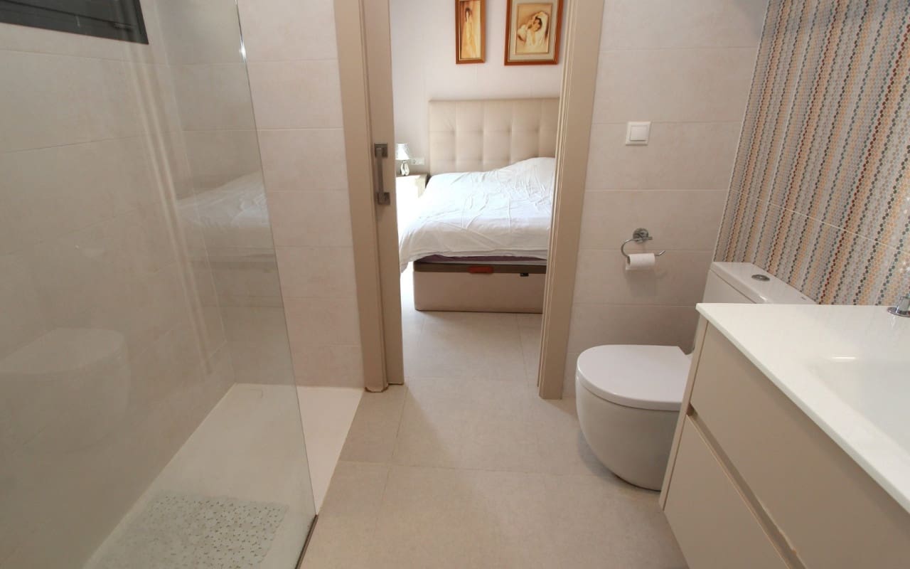 2 chambre Villa/Maison à vendre à Dona Pepa avec piscine - 315 000 € (Ref: 9357626)