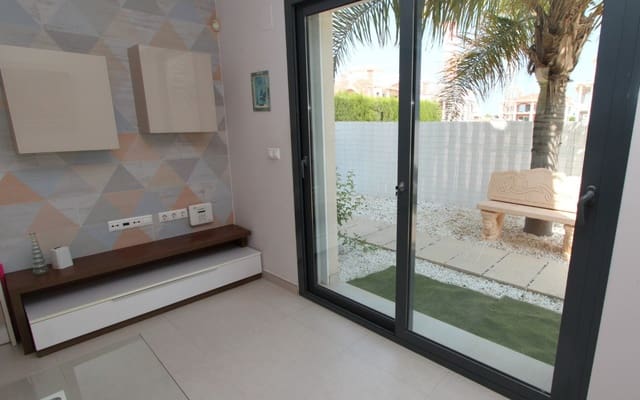 2 chambre Villa/Maison à vendre à Doña Pepa, Rojales avec piscine - 315 000 € (Ref: 9357626)