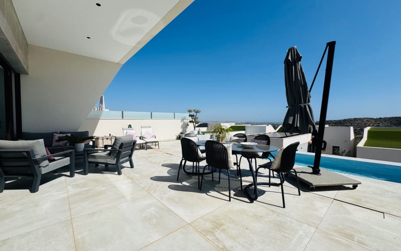 3 Zimmer Villa zu verkaufen in Ciudad Quesada - 495.000 € (Ref: 9357627)