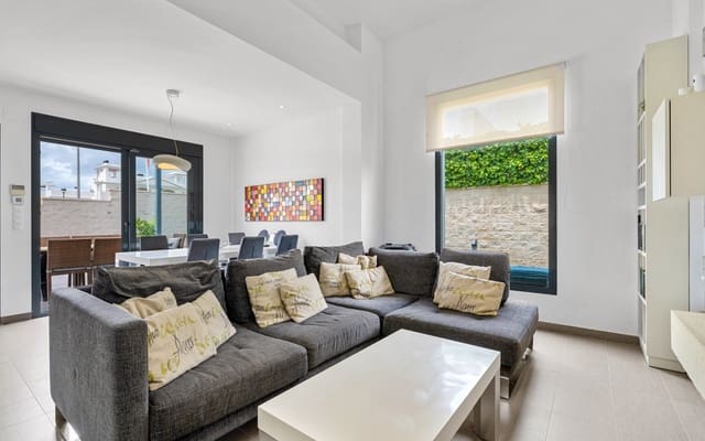 3 Zimmer Villa zu verkaufen in Ciudad Quesada, Rojales mit Pool - 480.000 € (Ref: 9357628)