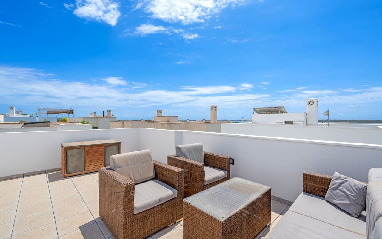 3 Zimmer Villa zu verkaufen in Ciudad Quesada mit Pool - 480.000 € (Ref: 9357628)