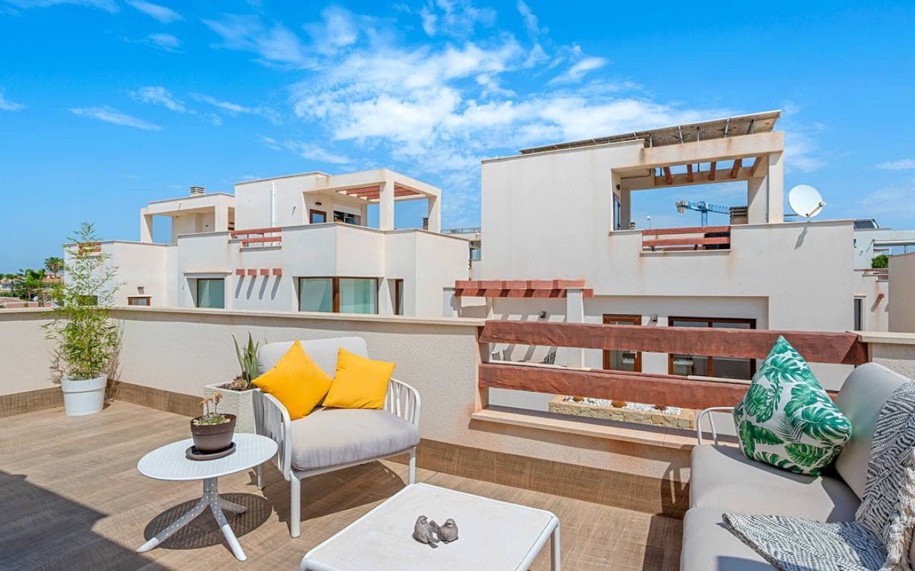 3 camera da letto Villa in vendita in Ciudad Quesada con piscina - 475.000 € (Rif: 9357629)