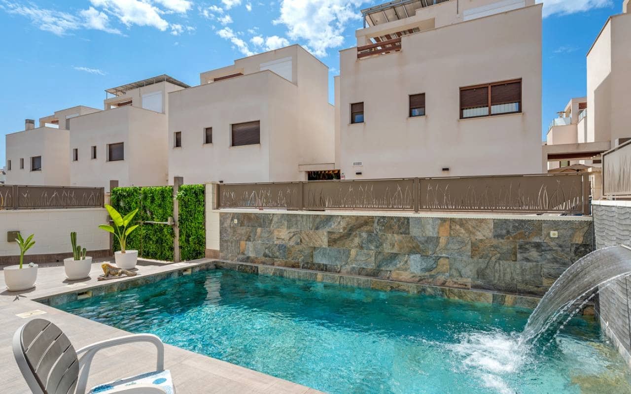 3 camera da letto Villa in vendita in Ciudad Quesada con piscina - 475.000 € (Rif: 9357629)