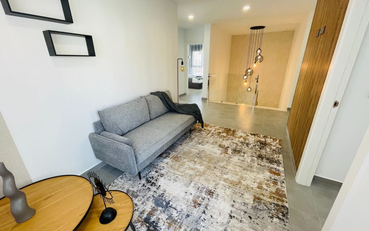 Chalet de 5 habitaciones en Torrevieja en venta - 980.000 € (Ref: 9357733)