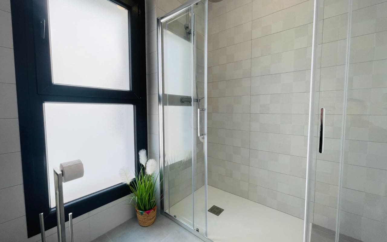 Chalet de 5 habitaciones en Torrevieja en venta - 980.000 € (Ref: 9357733)