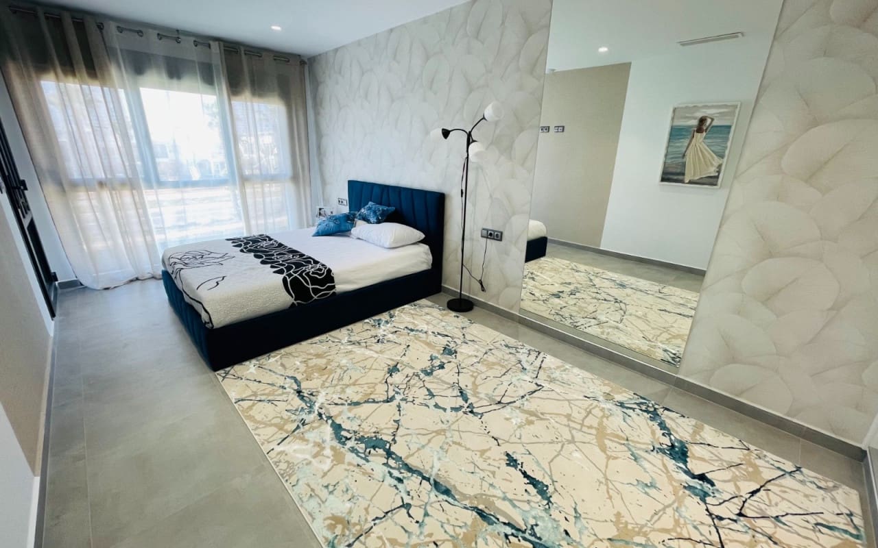 Chalet de 5 habitaciones en Torrevieja en venta - 980.000 € (Ref: 9357733)