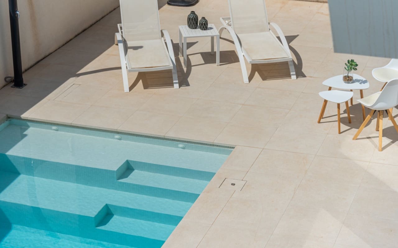 Chalet de 4 habitaciones en Ciudad Quesada en venta con piscina - 640.000 € (Ref: 9357737)