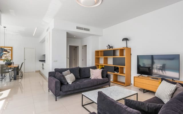 Chalet de 4 habitaciones en Ciudad Quesada, Rojales en venta con piscina - 640.000 € (Ref: 9357737)