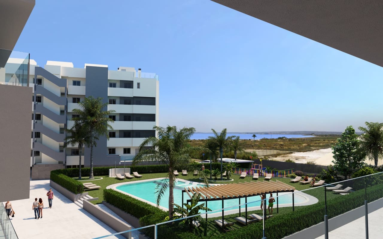3 bedroom Apartment for sale in Santa Pola with pool - € 375,000 (Ref: 9357742)