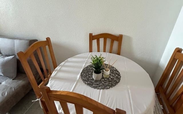 1 bedroom Studio for sale in Playa de los Locos, Torrevieja with pool - € 95,000 (Ref: 9369370)