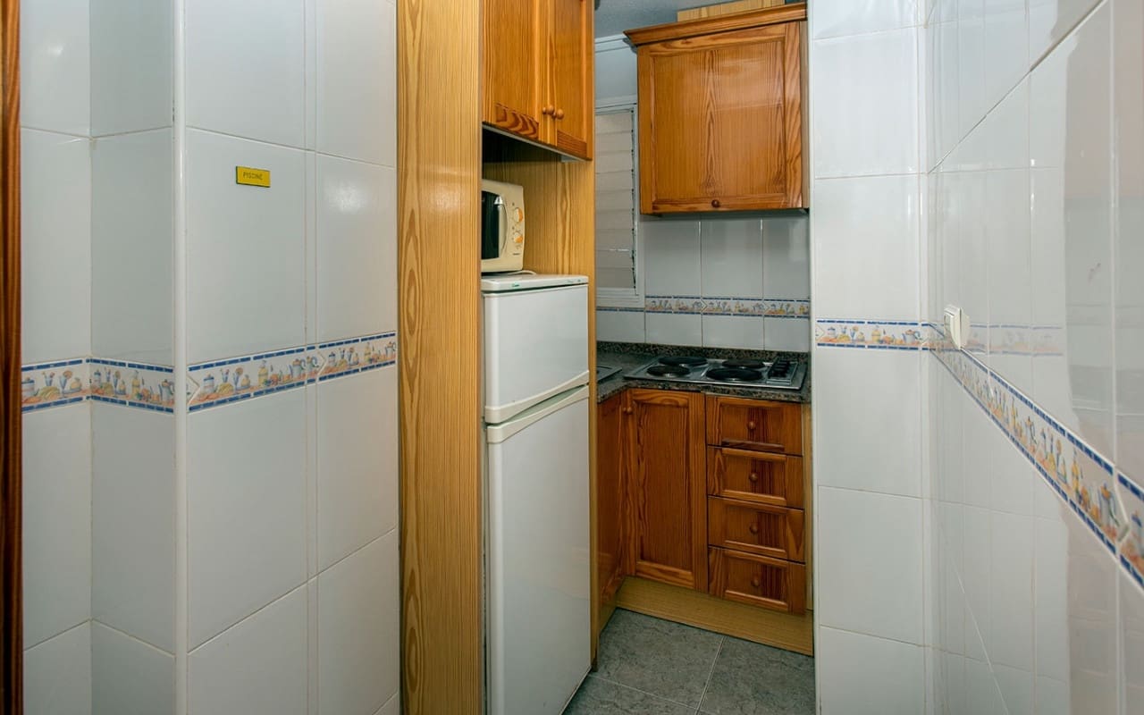 1 quarto Estúdio para venda em Torrevieja com piscina - 88 000 € (Ref: 9369370)