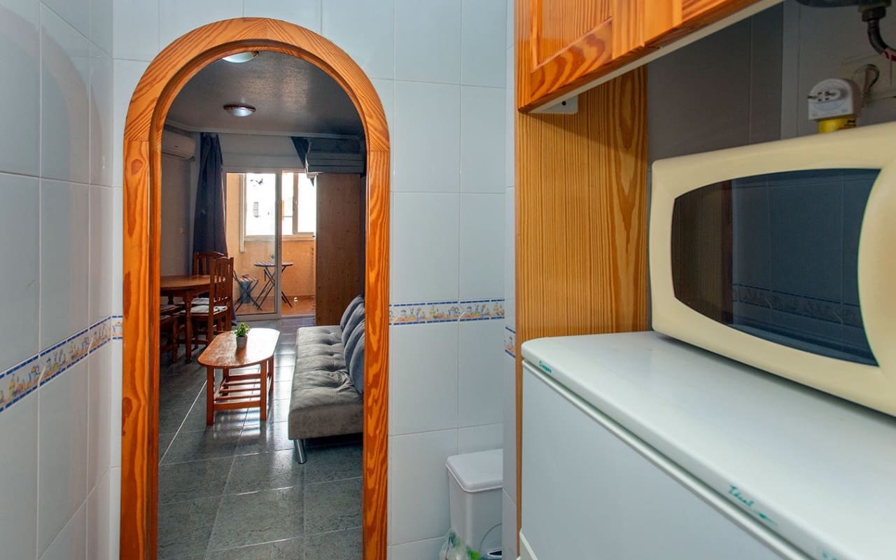 1 quarto Estúdio para venda em Torrevieja com piscina - 88 000 € (Ref: 9369370)