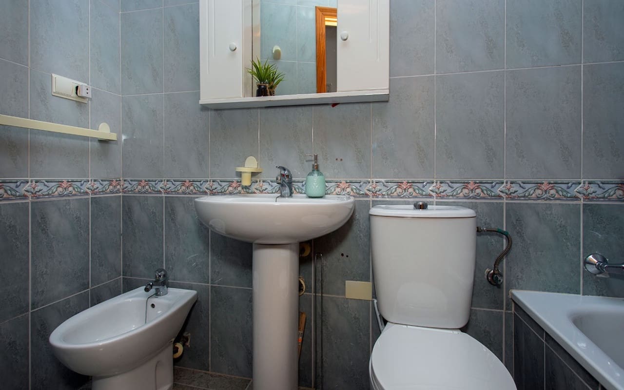 1 quarto Estúdio para venda em Torrevieja com piscina - 88 000 € (Ref: 9369370)