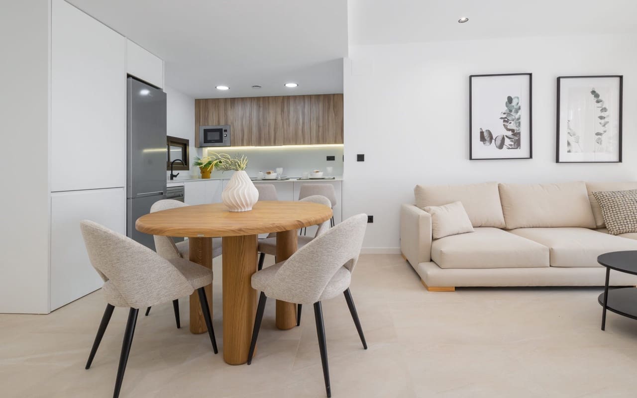 2 soveværelse Penthouse til salg i Los Alcazares med swimmingpool - € 320.000 (Ref: 9373860)