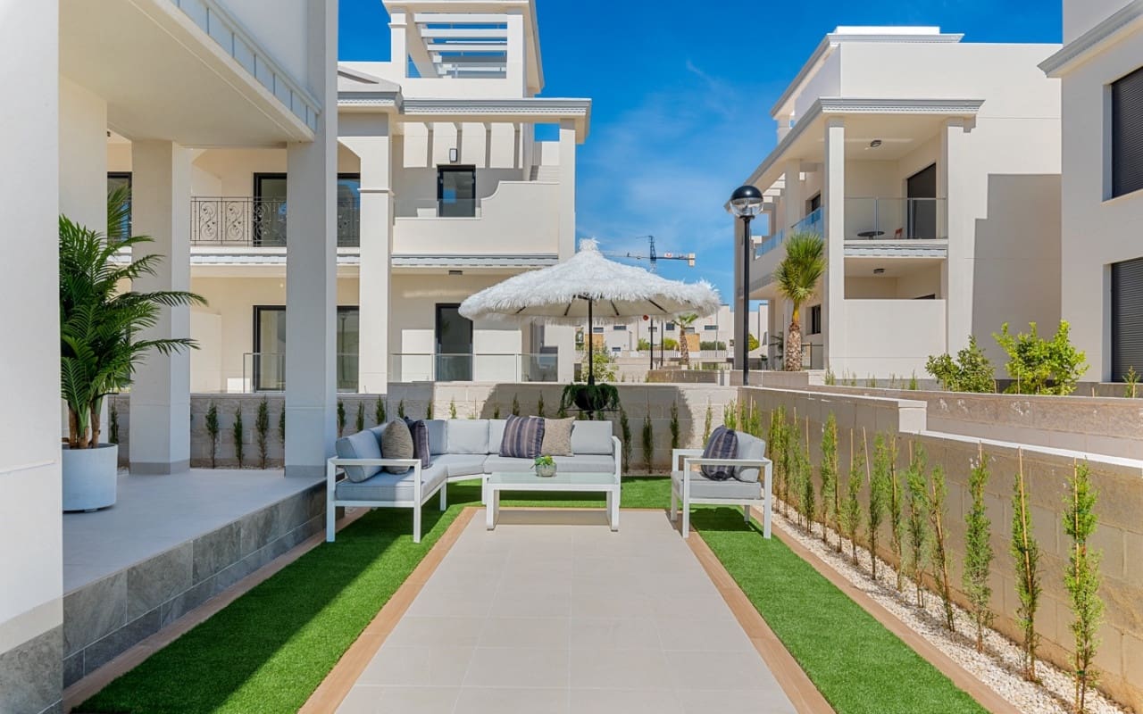 2 chambre Maison de Ville à vendre à Ciudad Quesada avec piscine - 314 000 € (Ref: 9373863)