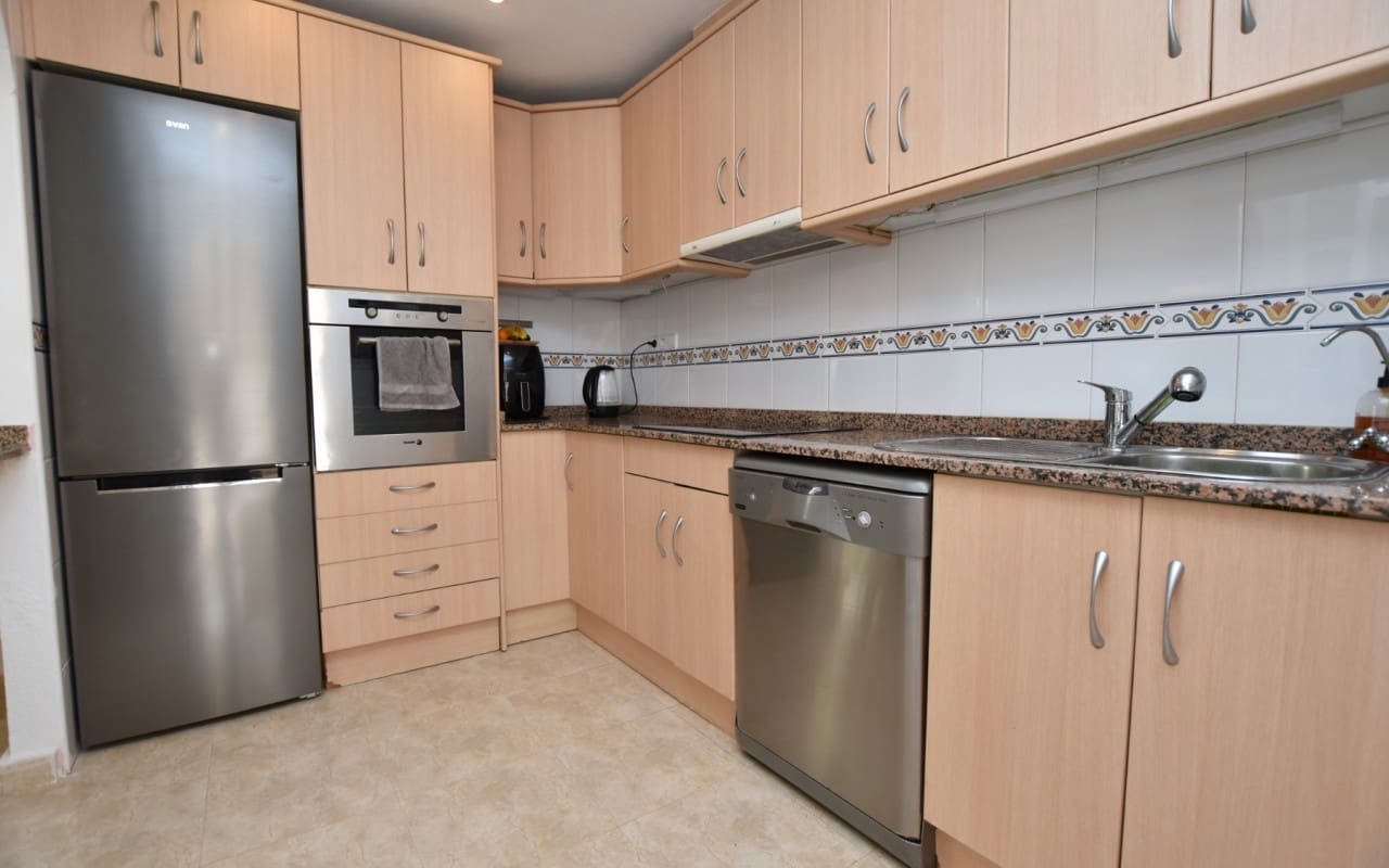 2 soveværelse Byhus til salg i Dona Pepa med swimmingpool - € 255.000 (Ref: 9379324)