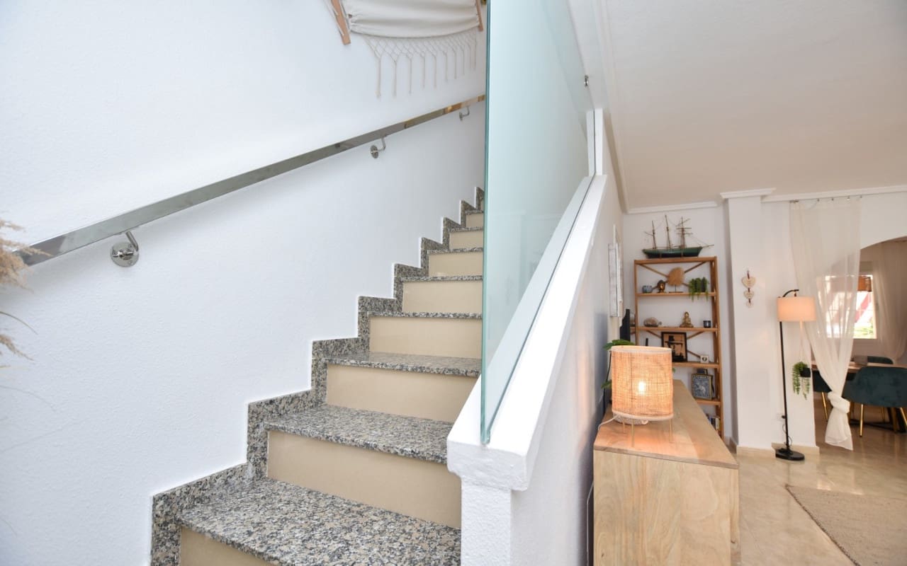 2 soveværelse Byhus til salg i Dona Pepa med swimmingpool - € 255.000 (Ref: 9379324)