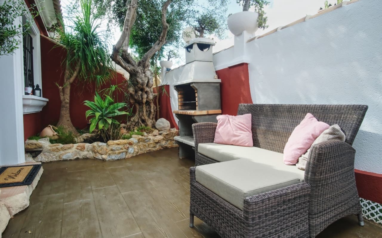 3 quarto Moradia para venda em Orihuela Costa com piscina - 239 000 € (Ref: 9383772)